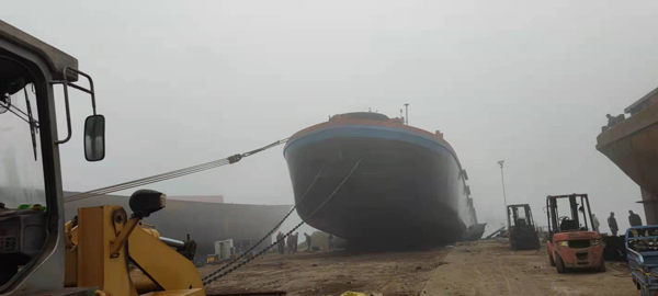 恭喜李老板船只下河，船號（四航258）